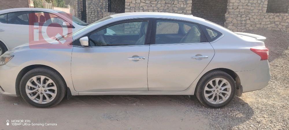 نيسان سنترا